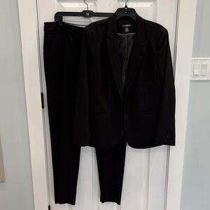 Liz Claiborne Separates Elegant Black Suit, Pants Size 16, Jacket Size 14